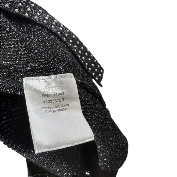 Ontwelfth knit studded slit skirt size medium - Picture 6 of 6